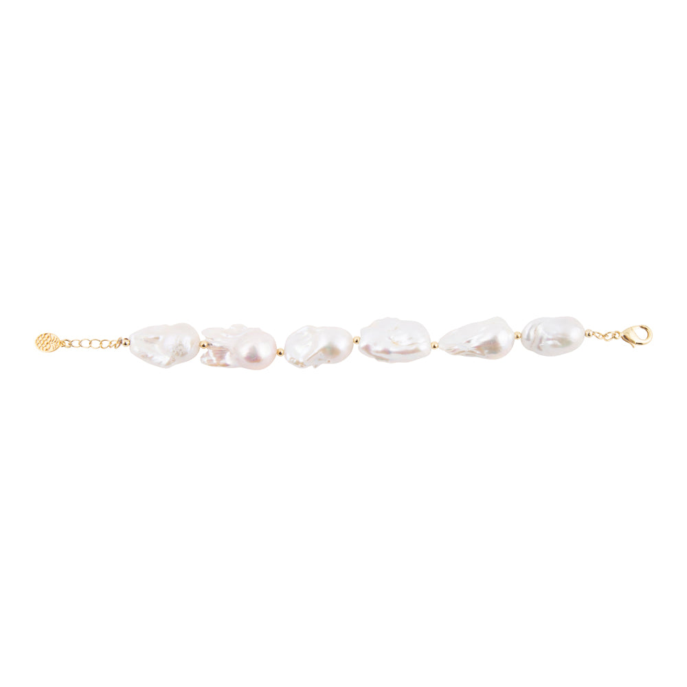 White Pearl Golden Chunky Bracelet