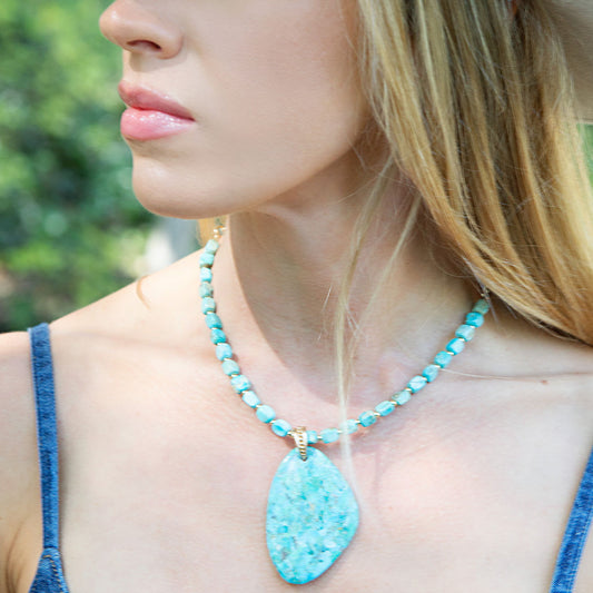 Refined Blue Turquoise Golden Drop Pendant Necklace