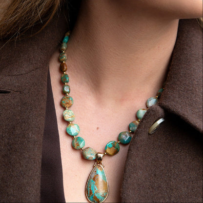 Sublime Genuine Green Turquoise Golden Drop Necklace