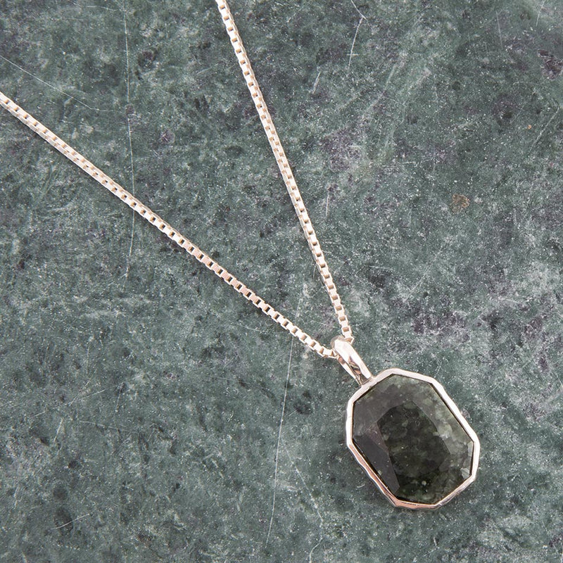 Hammered Green Seraphinite and Sterling Silver Pendant Necklace - Barse Jewelry