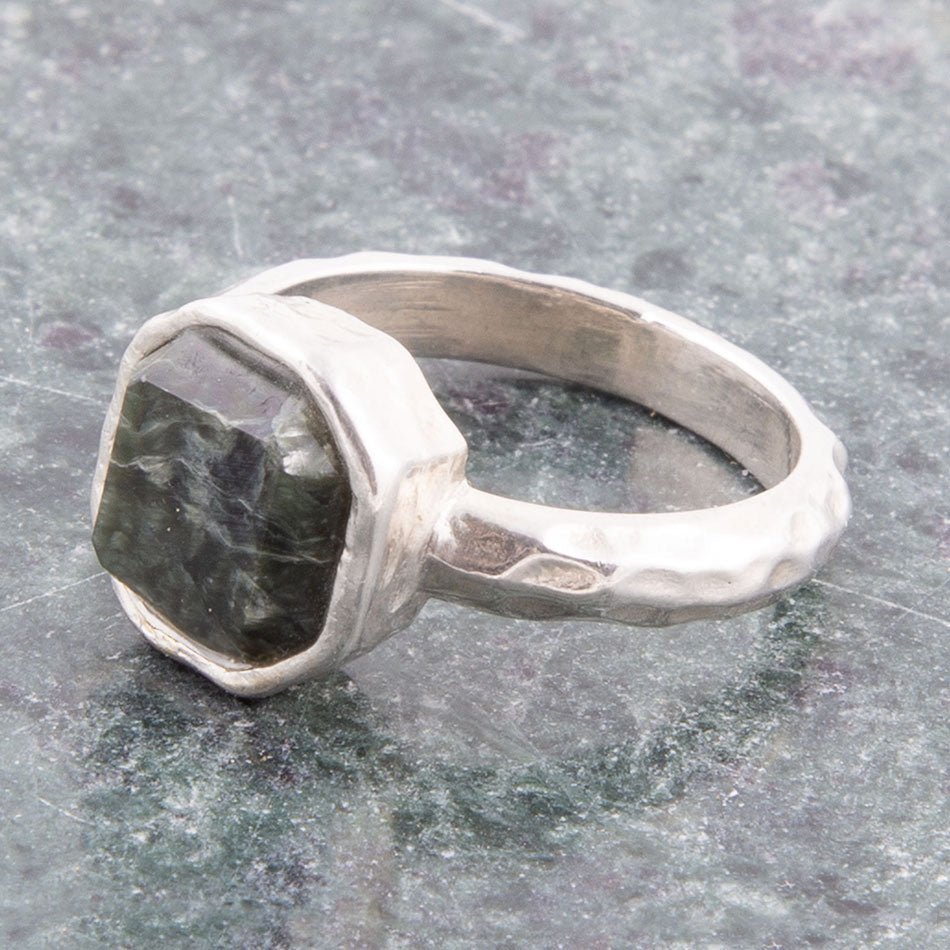 Hammered Green Seraphinite Sterling Silver Ring - Barse Jewelry