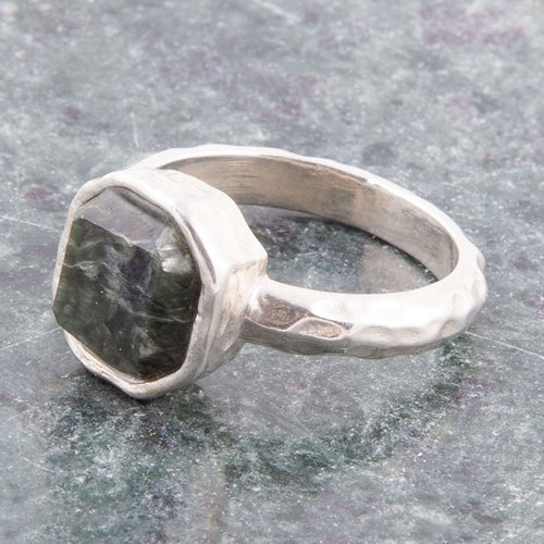 Hammered Green Seraphinite Sterling Silver Ring - Barse Jewelry
