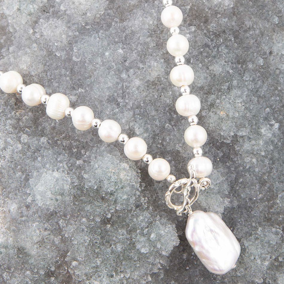 Sunday Best Pearl Toggle Necklace - Barse Jewelry